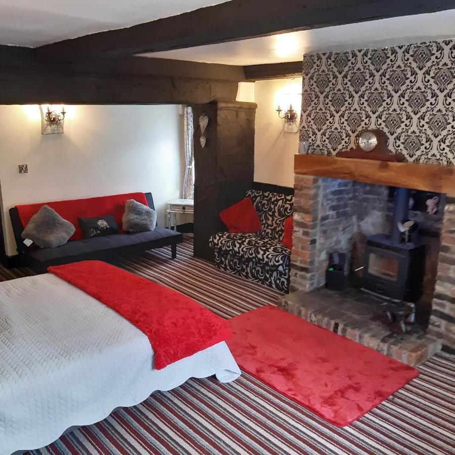 The Saracens Head Old Lounge Apartment Skegness Exterior foto